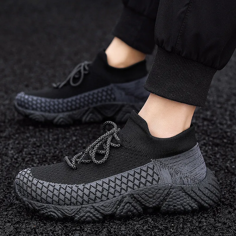 Sneaker Casual da Uomo alla Moda Tomaia in Fly-Knit Traspirante Suola Spessa Scarpe da Corsa All'aperto Antiscivolo per Uomo Donna