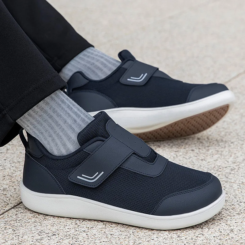 Comfortable Elderly Walking Shoes Breathable Mesh Hook-and-Loop Lightweight Soft Sole Casual Sports Shoes For Men Women