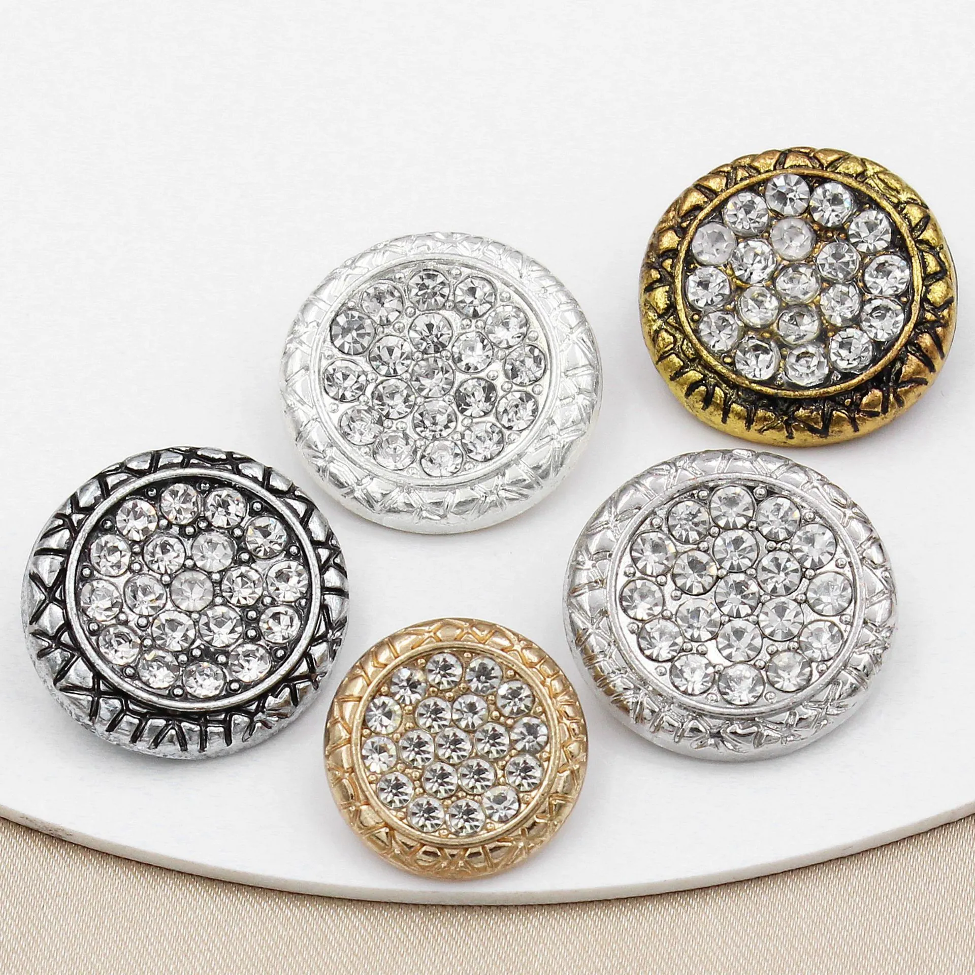 Boutons Vintage en Alliage avec Strass Ronds Boutons Décoratifs Métalliques pour Manteau Veste Costume Chemises Couture Accessoires