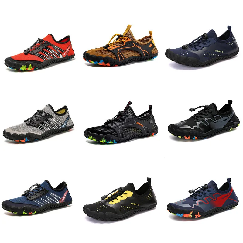 Chaussures d'Eau Unisexes Séchage Rapide pour Hommes Femmes Antidérapantes Chaussettes Aqua Pieds Nus pour Plage Natation Plongée Surf