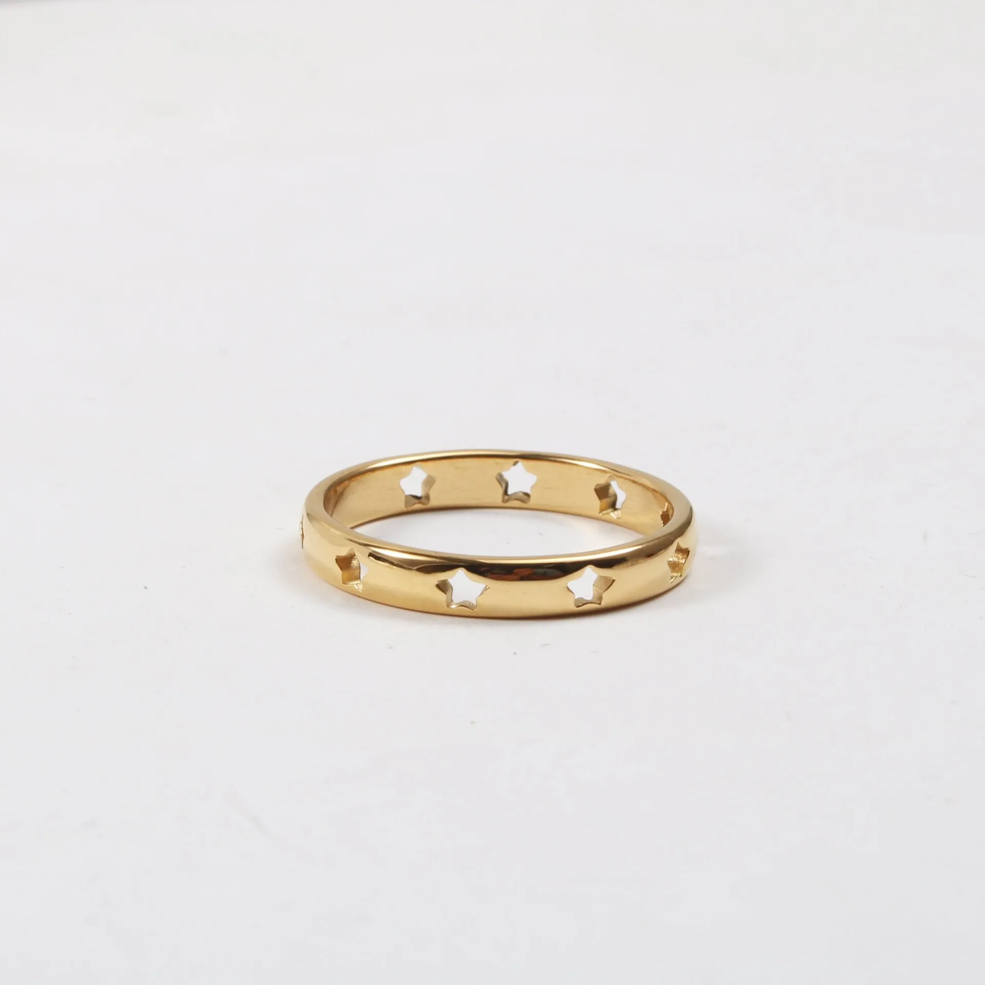 Hollow Star Ring Domed Design Titanium Steel 18k Gold Plated Minimalist Fashion Accessory For Women
