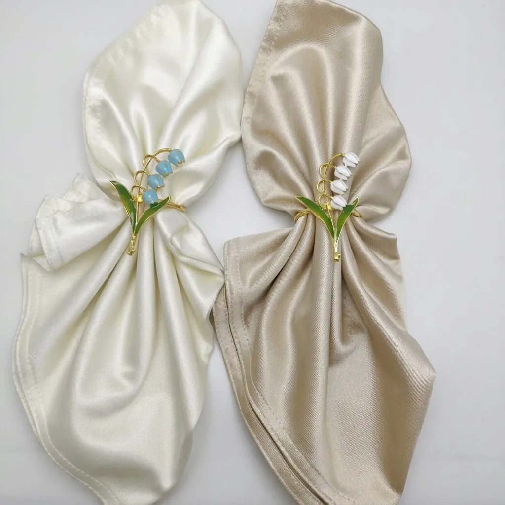 Lily Of The Valley Napkin Rings Alloy Enamel Floral Napkin Buckles Gold Base Table Decor For Wedding Party Dining Table