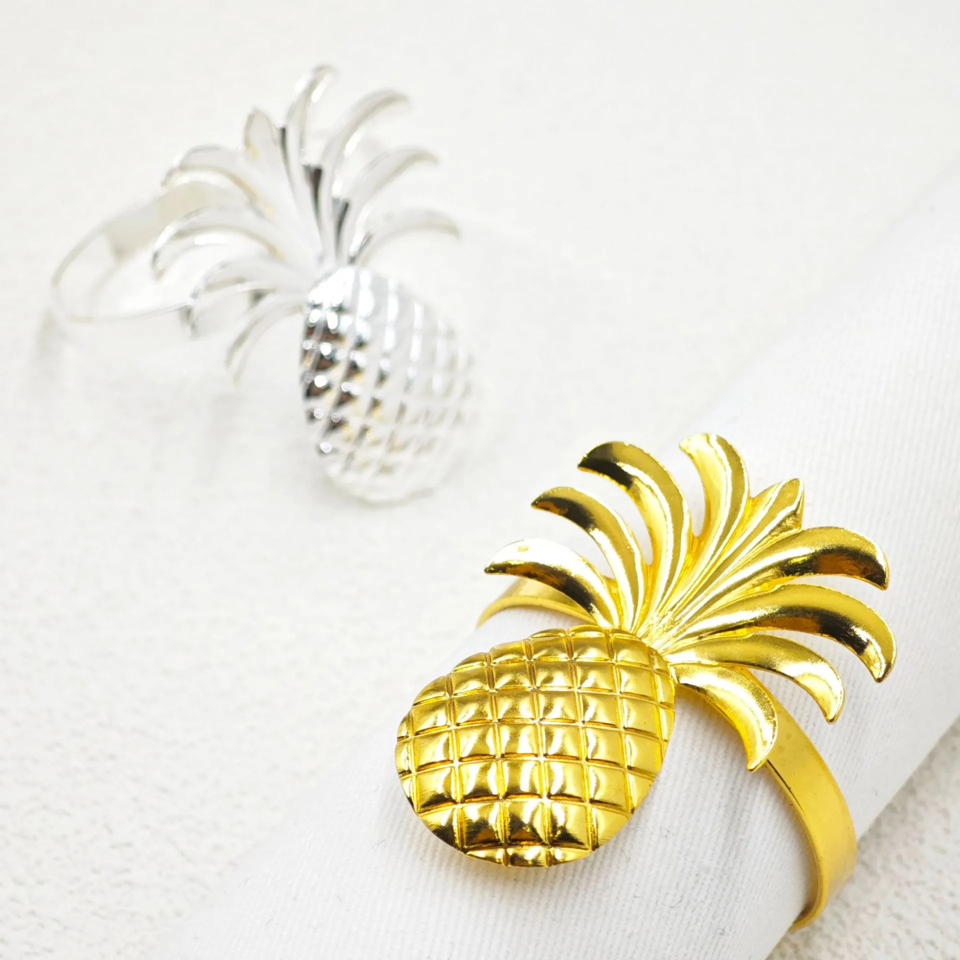 Tropical Pineapple Metal Napkin Rings Gold Silver Plated Zinc Alloy Napkin Holder For Wedding Party Dining Table Decoration