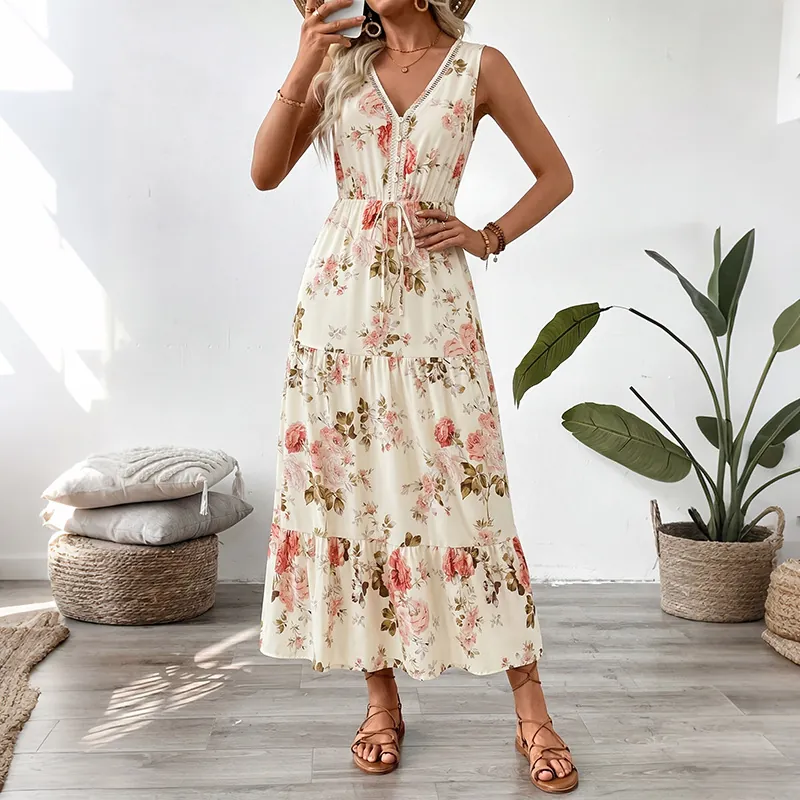 Robe Longue Fleurie Sans Manches Femme Élégante Col en V Bordure Dentelle Jupe à Étages Bohème Taille Cordon Robe de Plage