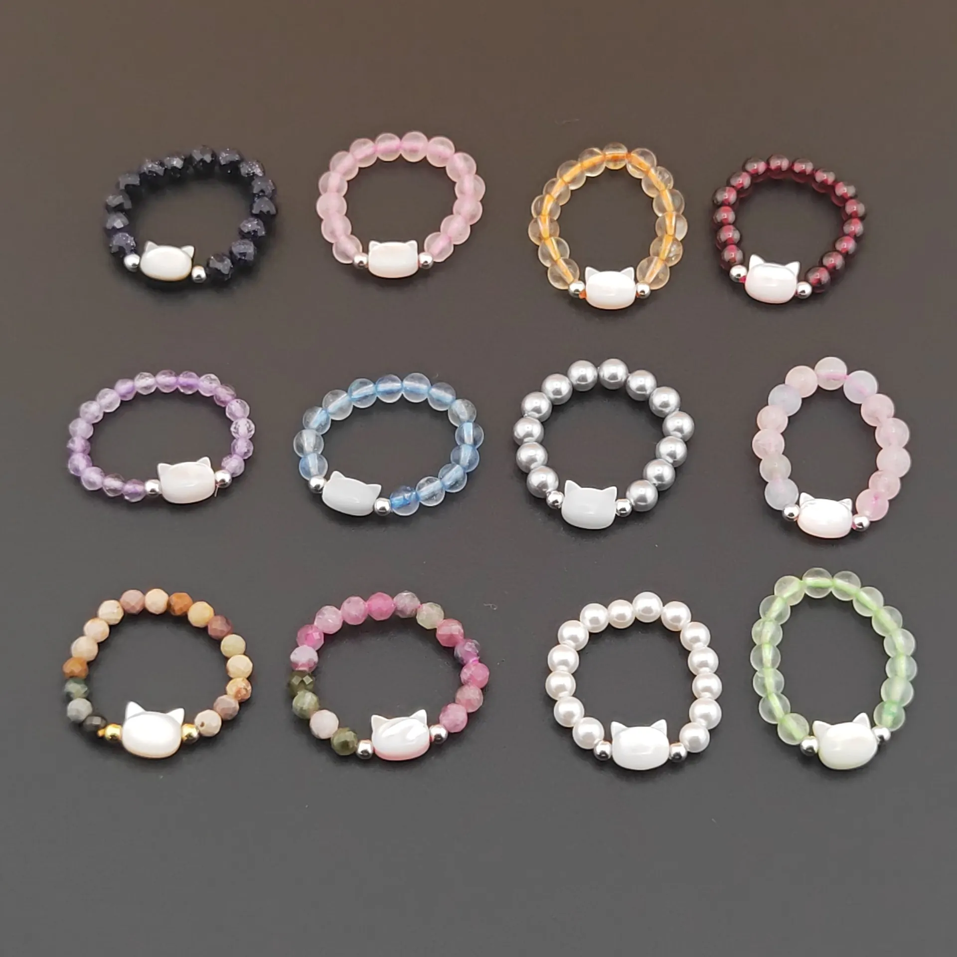 Handmade Beaded Cat Ring For Women Sweet Crystal Stone Elastic Ring With Shell Cat Head Animal Motif Fashion Finger Jewelry