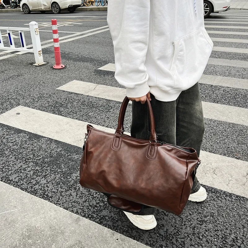 Vintage PU Leather Travel Bag For Men Women Large Capacity Waterproof Duffel Bag With Shoe Compartment Business Weekend Bag