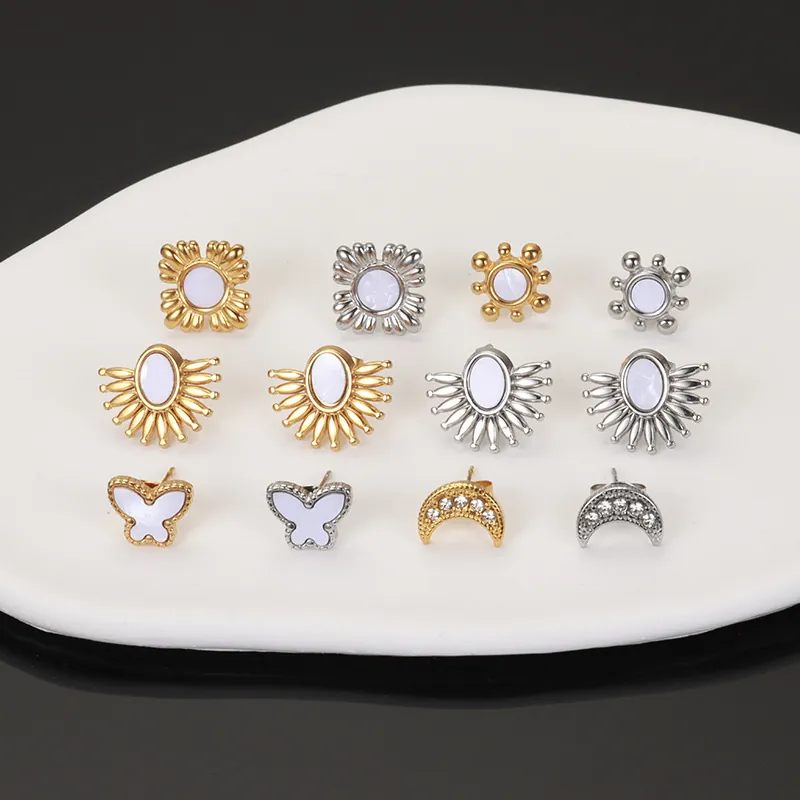 Stainless Steel Shell Stud Earrings For Women 18K Gold Plated Rhinestone Butterfly Moon Floral Fashion Earrings French Style Personality Jewelry
