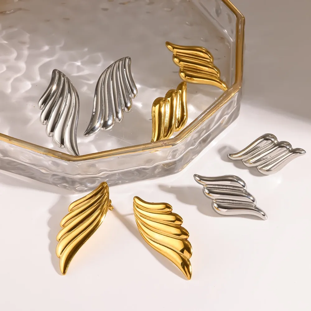 Niche Design Angel Wing Stainless Steel Stud Earrings For Women 18K Gold Plated Textured Metallic Feather Earrings Jewelry