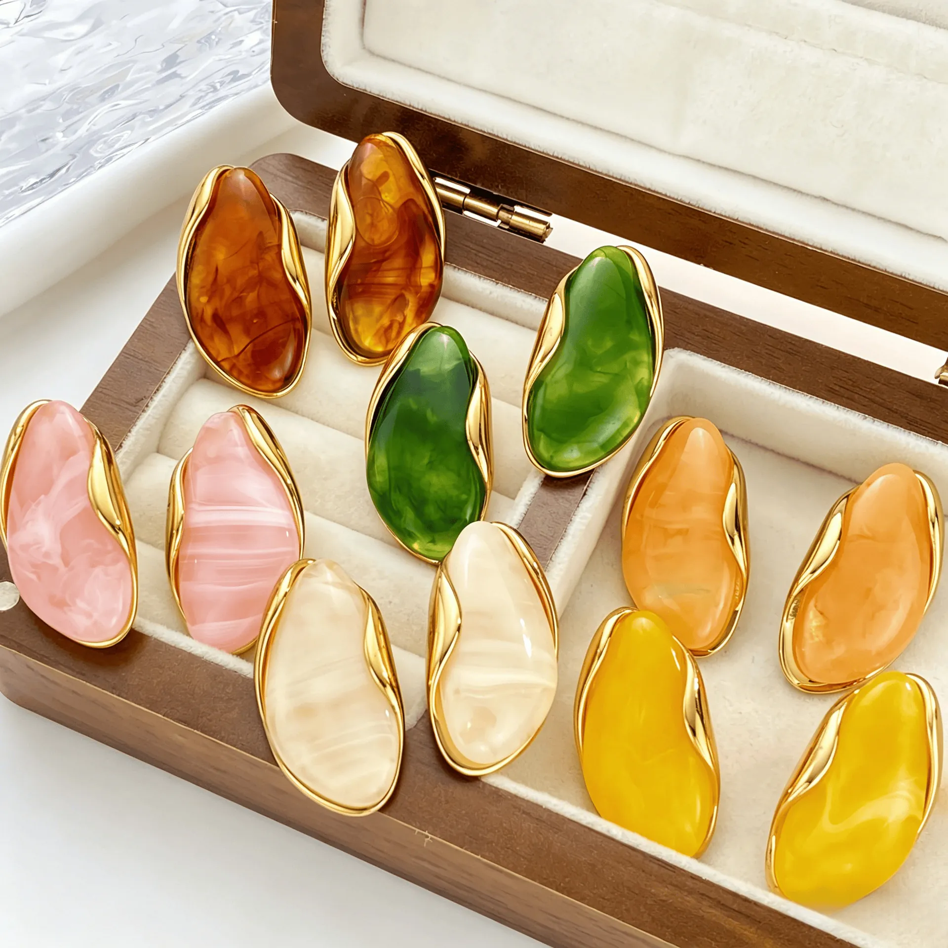 Irregular Colorful Resin Stud Earrings For Women Niche Design Geometric Gold Plated Stainless Steel Post Light Luxury Fashion Jewelry