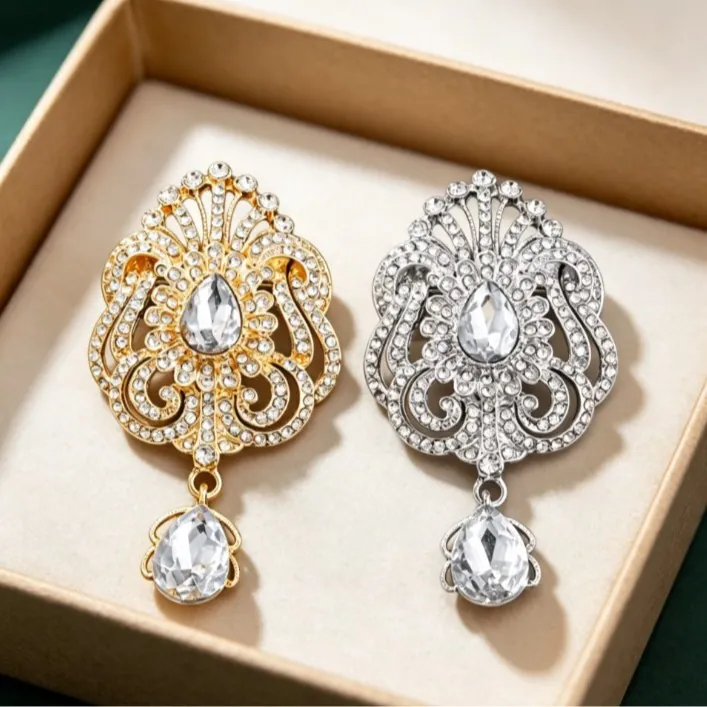 Broche Fleur de Magnolia Blanc en Alliage Émail Épingle Plante Avec Fausse Künstliche Perle pour Femmes Robe Bijoux Élégants