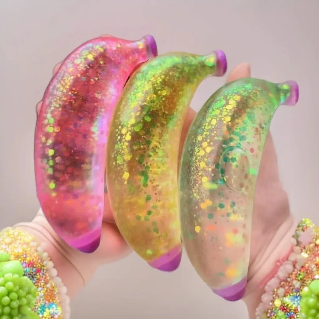 Cartoon Malz Squishy Stressabbau Spielzeug Langsam Zurückfedernder Quetschball Mit Glitzerfüllung Süße Frucht Tierform Squishy Sensorisches Spielzeug Geschenk Für Büro
