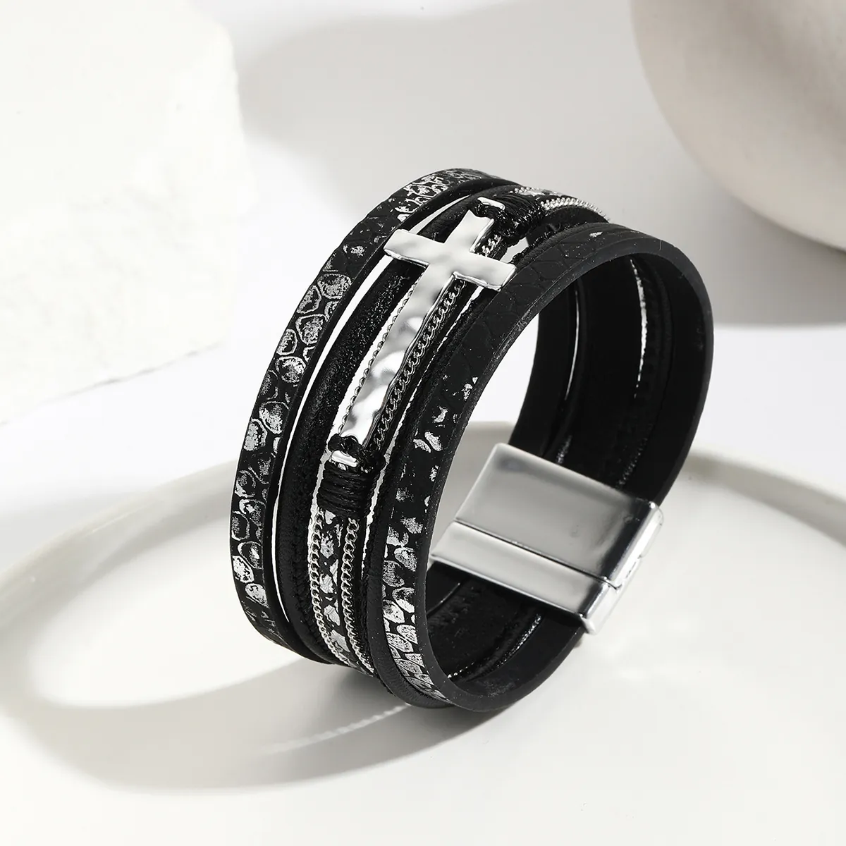 Vintage Multi-layer Braided Synthetic Leather Bracelet For Women Alloy Cross Pendant Magnetic Buckle Wrap Wristband Jewelry