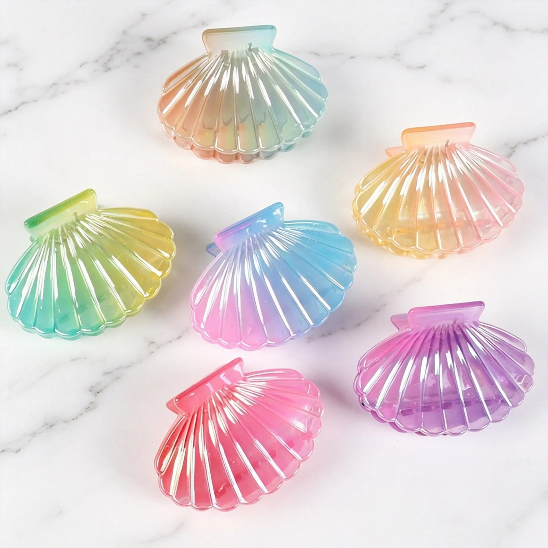 Shell Shaped Hair Claw Clip Iridescent Gradient Pearlescent Plastic Shark Clip Strong Hold Hair Accessory For Women