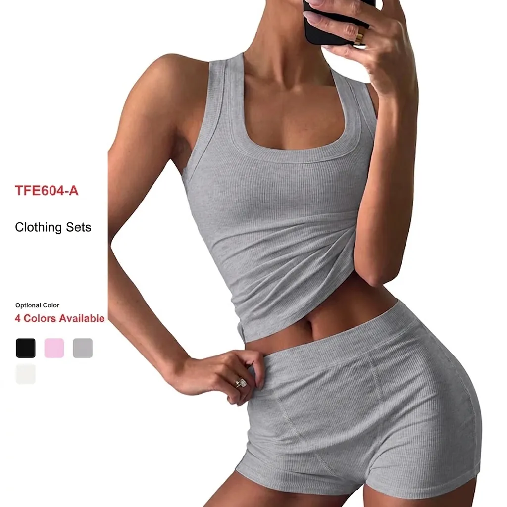 Outfit Sopra e Sotto da Donna a Costine Sexy Y2K Girocollo Vestibilità Aderente Senza Maniche Canotta e Pantaloncini a Vita Alta Casual