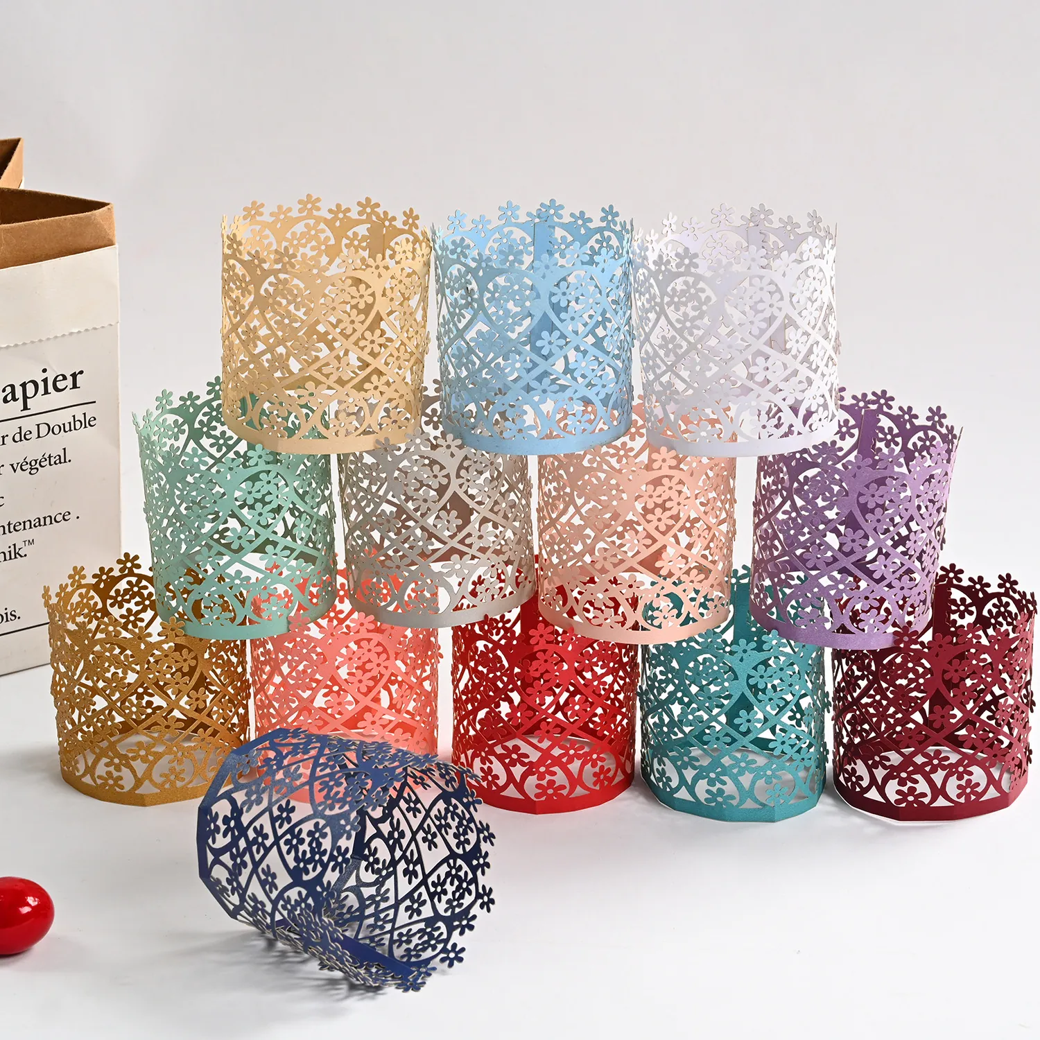 Laser Cut Floral Heart Hollow Paper Lampshade For LED Tea Light Candle Pearlescent Paper Decorative Shade For Wedding Party Home