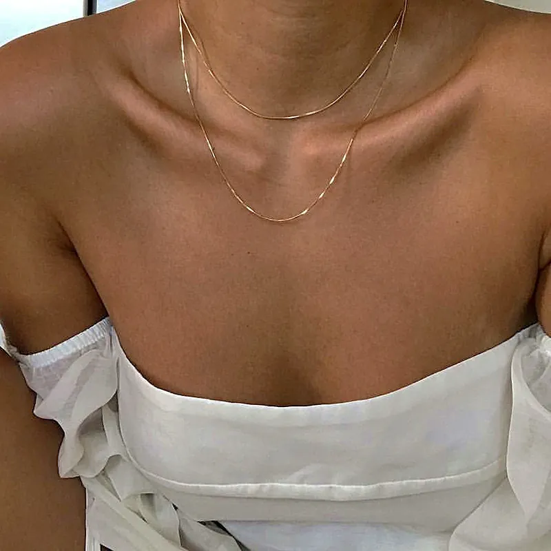 Colliers Superposés Minimalistes En Acier Inoxydable Plaqué Or 18 Carats Et Plaqué Or Blanc Couleur Unie