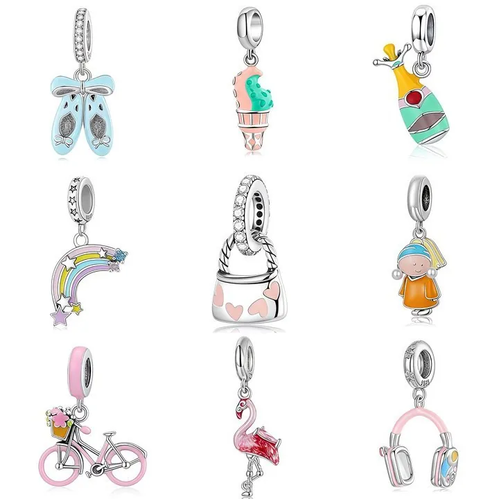 Collier Pendentif Vélo Arc-en-ciel Casque en Acier Inoxydable Émail Strass Style Fille Doux Bijoux Chaîne de Cou pour Femmes Hommes