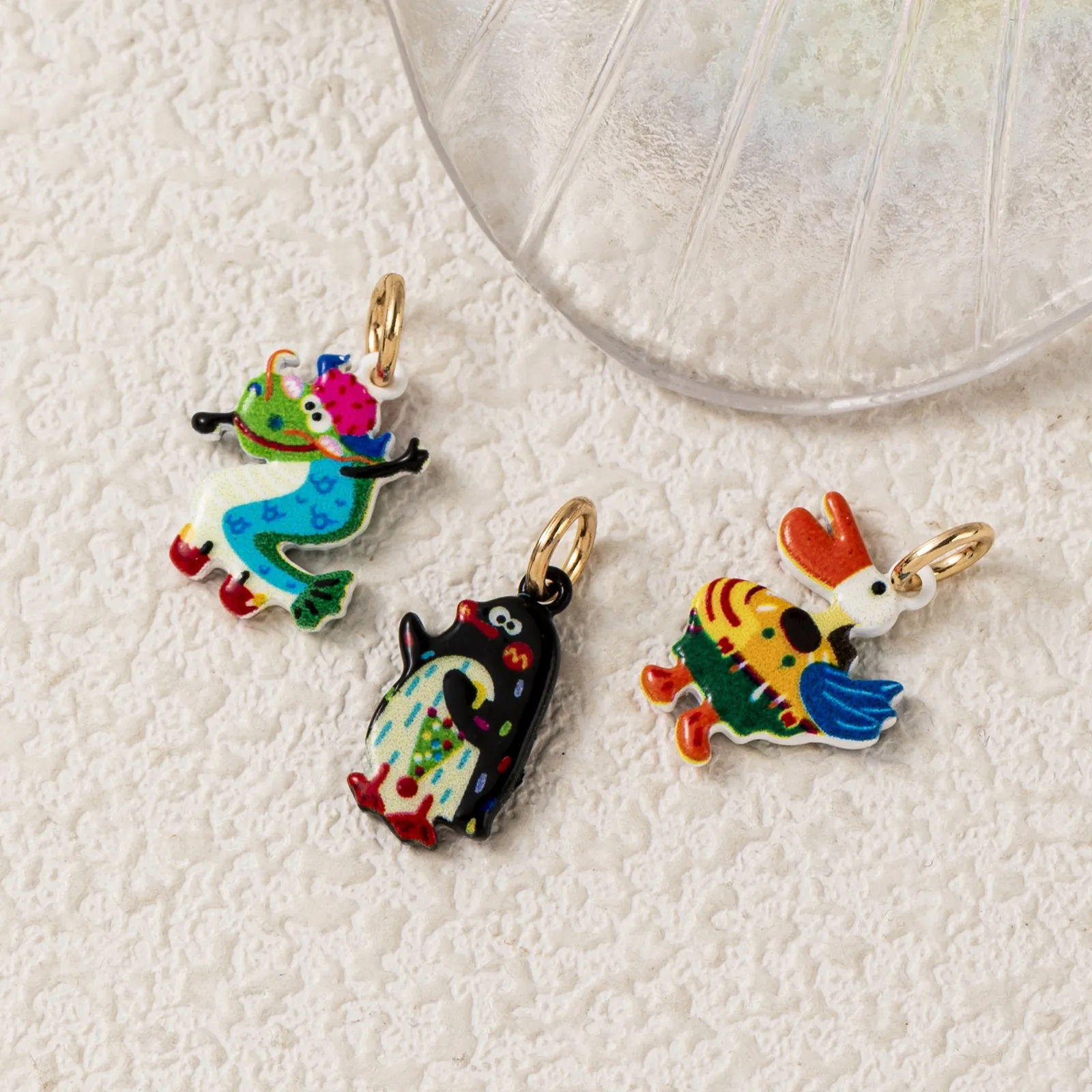 Retro Copper Painted Animal Pendant DIY Jewelry Accessory Enamel Duck Penguin Dragon Charm With Artificial Pearl Necklace For Women Jewelry
