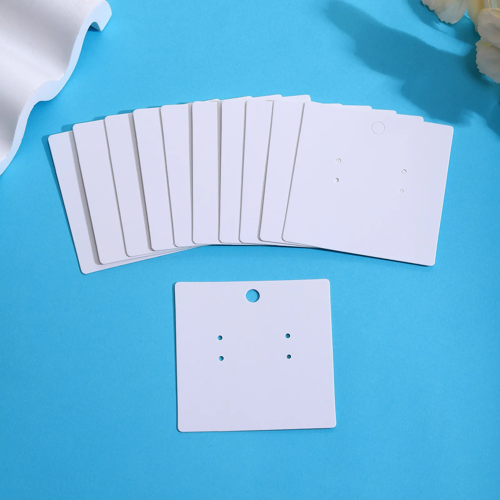 White Blank Earring Display Cards Minimalist Paper Stud Earring Packaging Cards Jewelry Hanging Cards For DIY Jewelry Storage