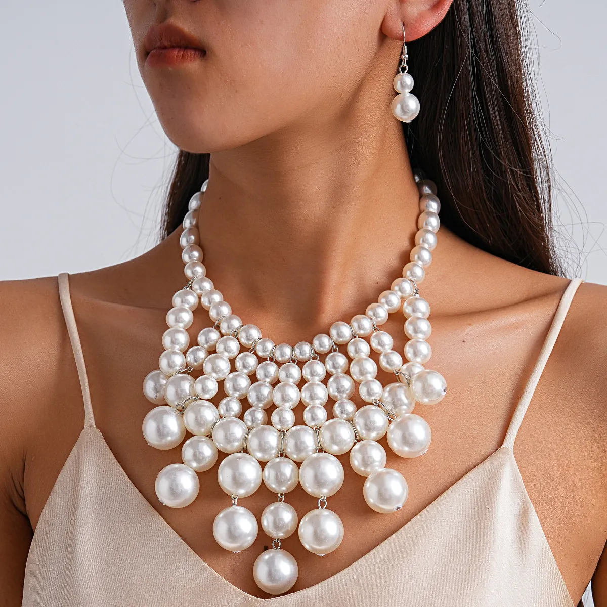 Ensemble De Bijoux Collier À Gland En Perles Artificielles Et Boucles D'Oreilles Pour Femmes Collier À Perles Multicouches Fête