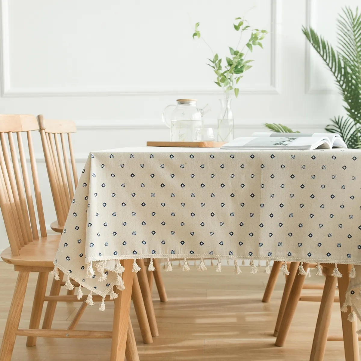 Pastoral Blue Daisy Printed Polyester Cotton Tablecloth Rectangular Table Cover With Tassel Fringe For Home Dining Room Decoration