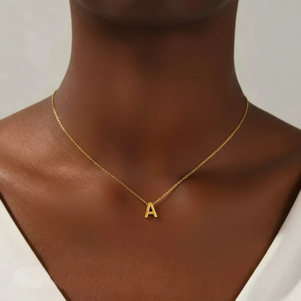 Collar con Colgante de Letra Inicial de Acero de Titanio Minimalista Chapado en Oro de 18K Collar de Cadena Joyería Mujer