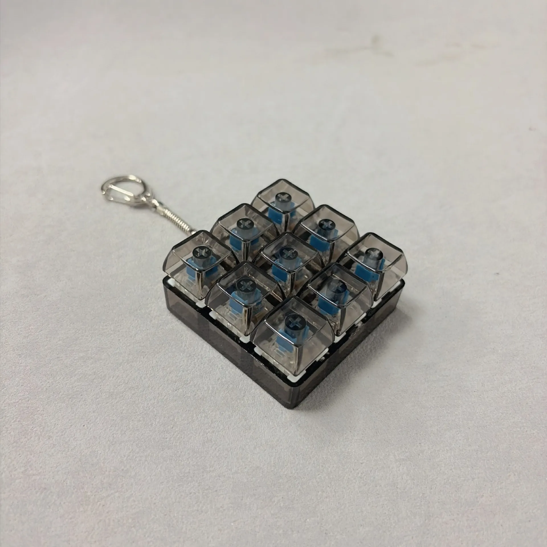 Transparent Polycarbonate Mechanical Switch Fidget Toy Keychain Stress Relief Matrix Button Pendant For Office Desk Everyday Gift