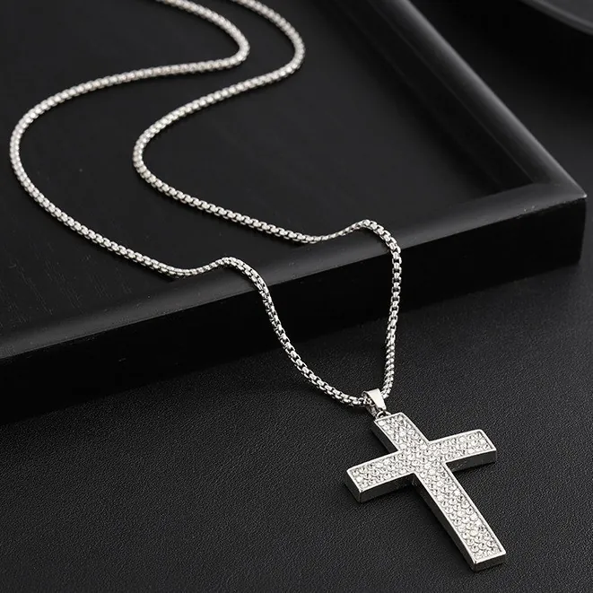 Kreuz Anhänger Halskette Mit Strass Iced Out Titanstahl Legierung Hip Hop Glänzender Schmuck Für Herren Damen