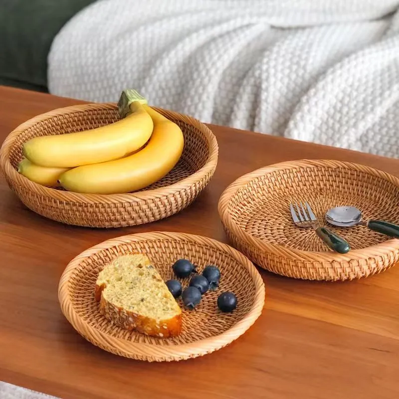 Cesta de Frutas de Ratán Tejida a Mano Vietnamita Redonda Estilo Pastoral Bandeja de Almacenamiento Cesta de Pan Decorativa Para Hogar