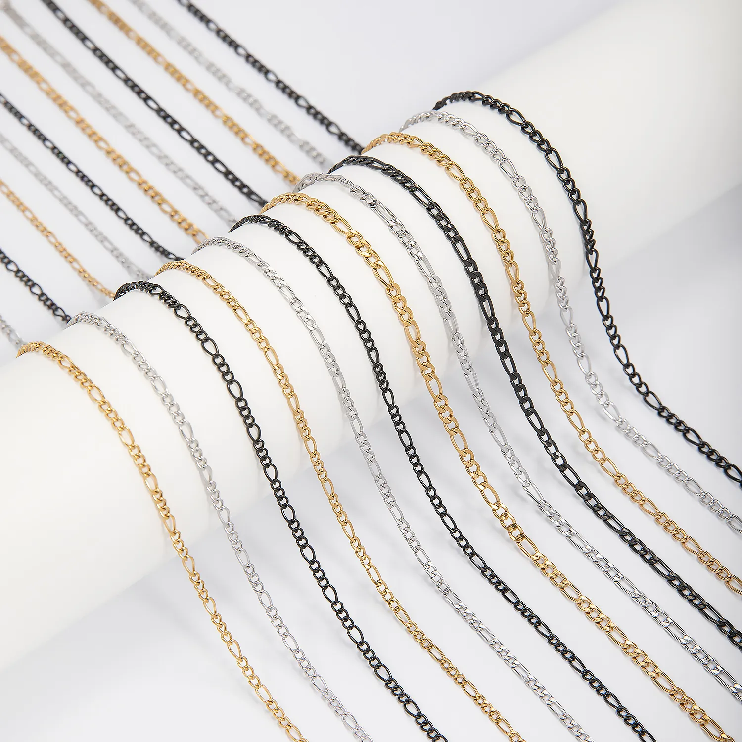 Minimalist Stainless Steel Figaro Necklace NK Link Chain For Men Women Fashion Unisex Clavicle Jewelry Gold Silver Black Accessories