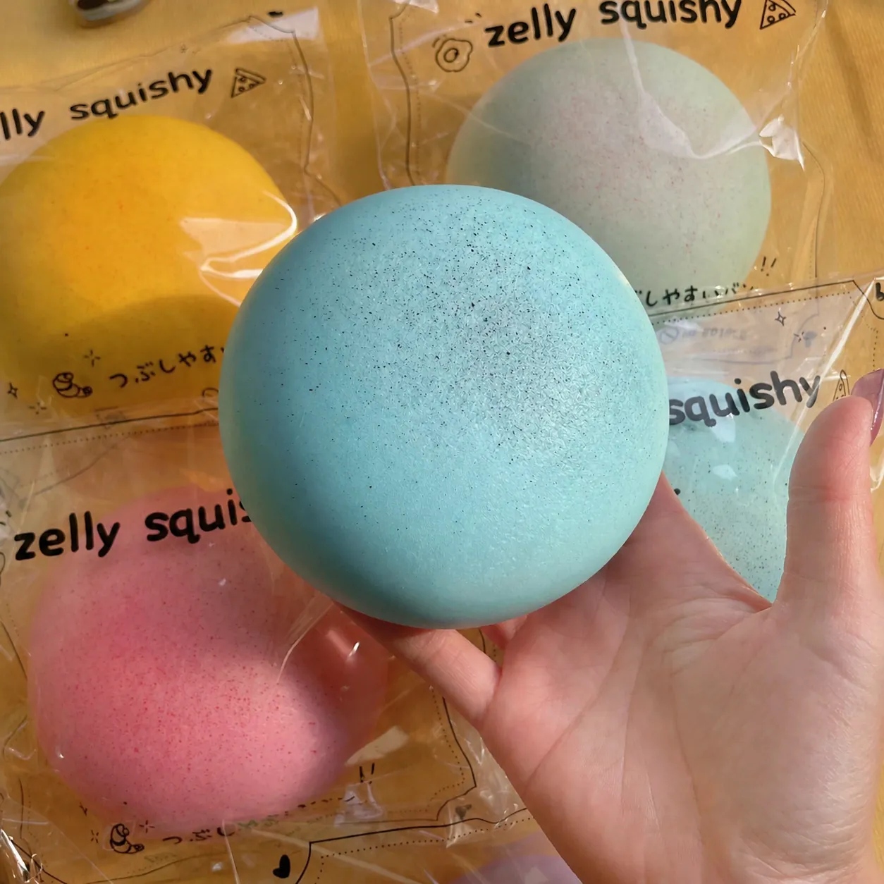 Παιχνίδι Ανακούφισης από το Στρες Squishy Αργής Επαναφοράς Klein Blue Μαλακό Προσομοιωμένο Ψωμί Παιχνίδι Αποσυμπίεσης για Παιδιά Ενήλικες