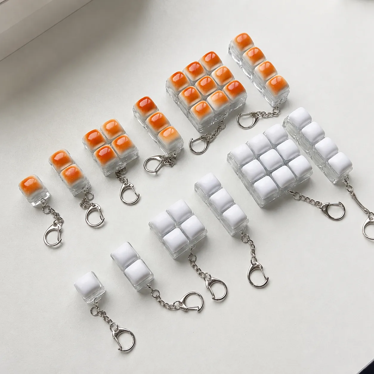 Simulatie Voedsel Fidget Knop Speelgoed Karamel Brood Wit Broodje Mechanisch Geluid Stressverlichting Vinger Sleutelhanger Speelgoed Voor Kantoor Schooltas Hangen