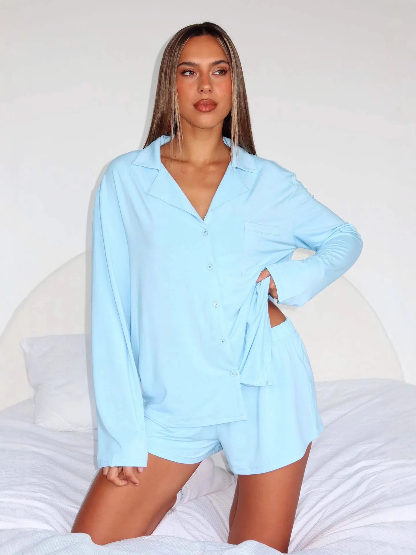 Ensemble de Pyjama Décontracté en Poliester pour Femmes Manches Longues Revers Top And Bottom Vêtements de Détente Deux Pièces Confortables