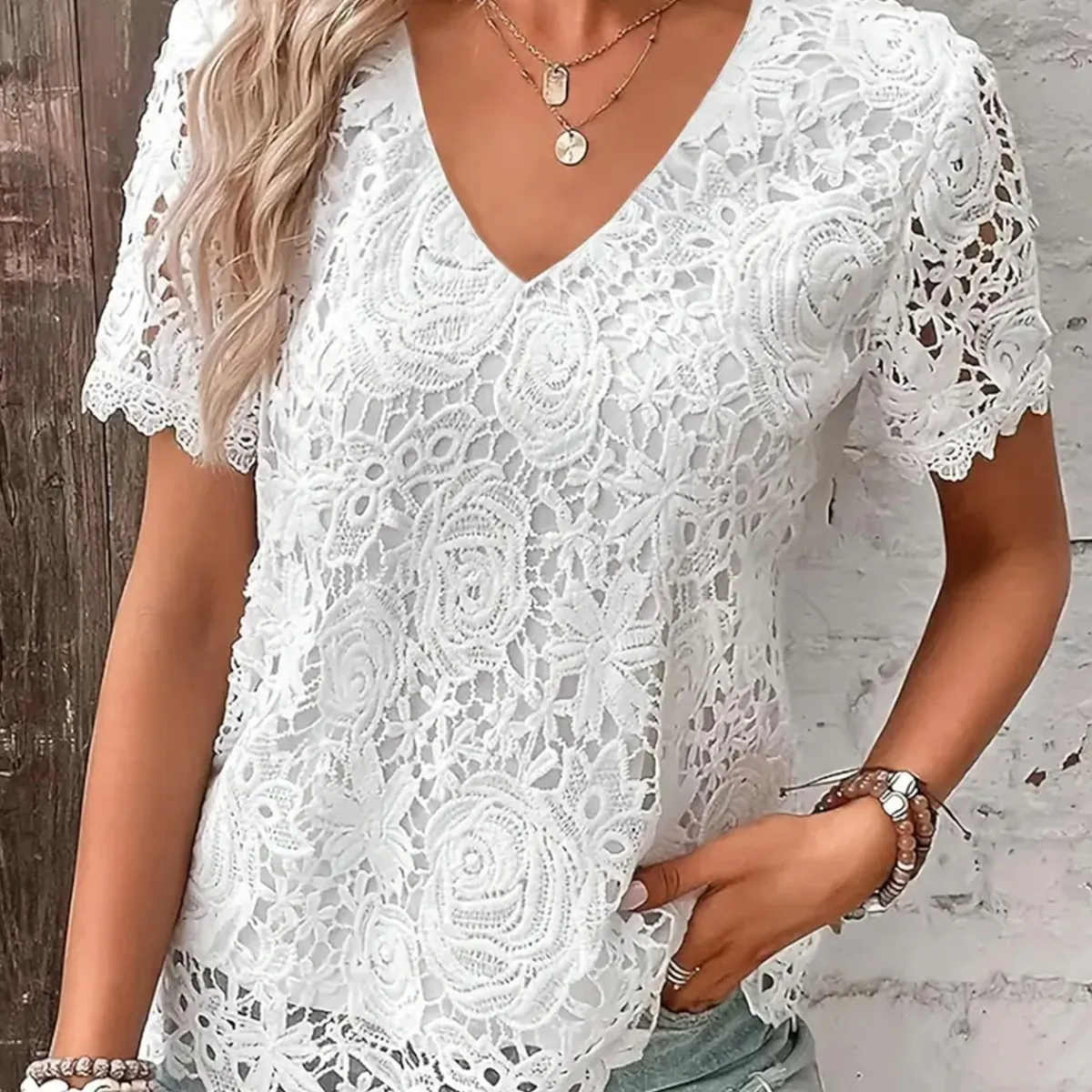 Women's Fashion V-Neck Lace Short Sleeve Top Polyester Hollow Out Floral Pattern Casual Summer T-Shirt For Ladies Fashion Top