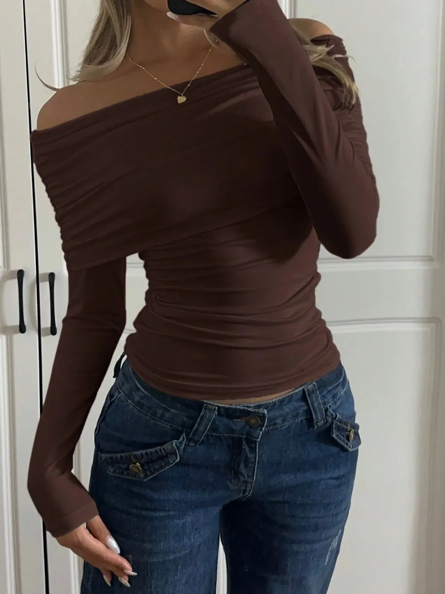 T-Shirt da Donna con Scollo a Barca e Increspature Vestibilità Slim Sexy Tinta Unita Manica Lunga Top Poliestere Spandex Autunno Inverno