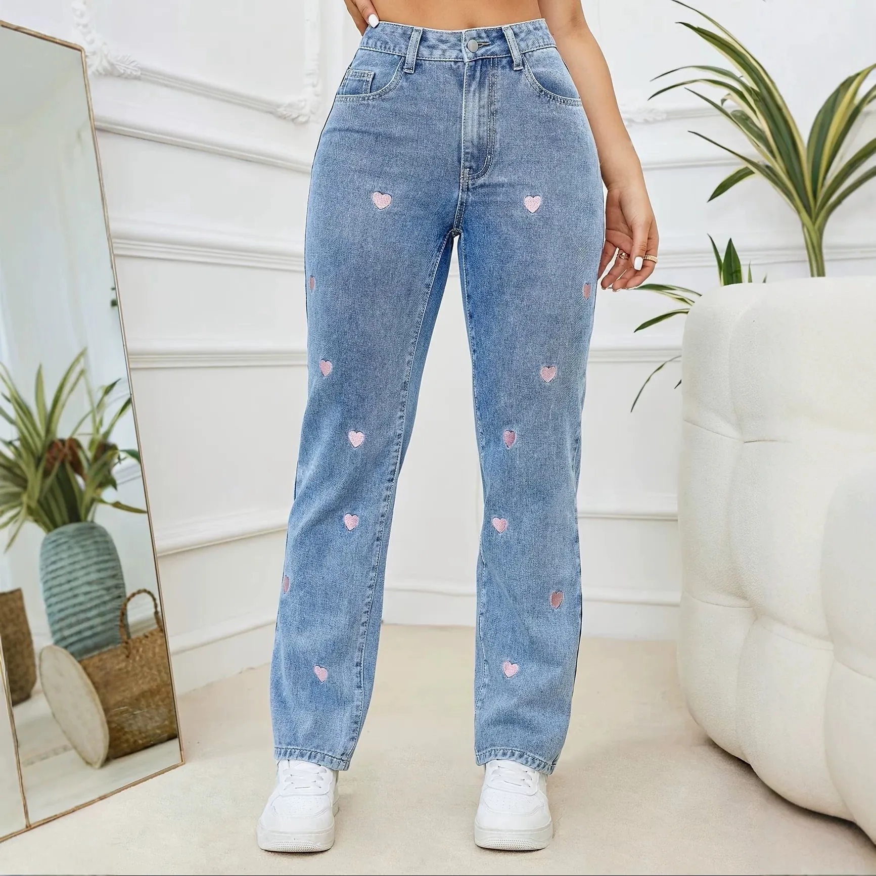 Jeans Ricamati a Cuore da Donna in Misto Cotone Denim a Vita Alta Dritti Casual Dolce Streetwear Blu Denim