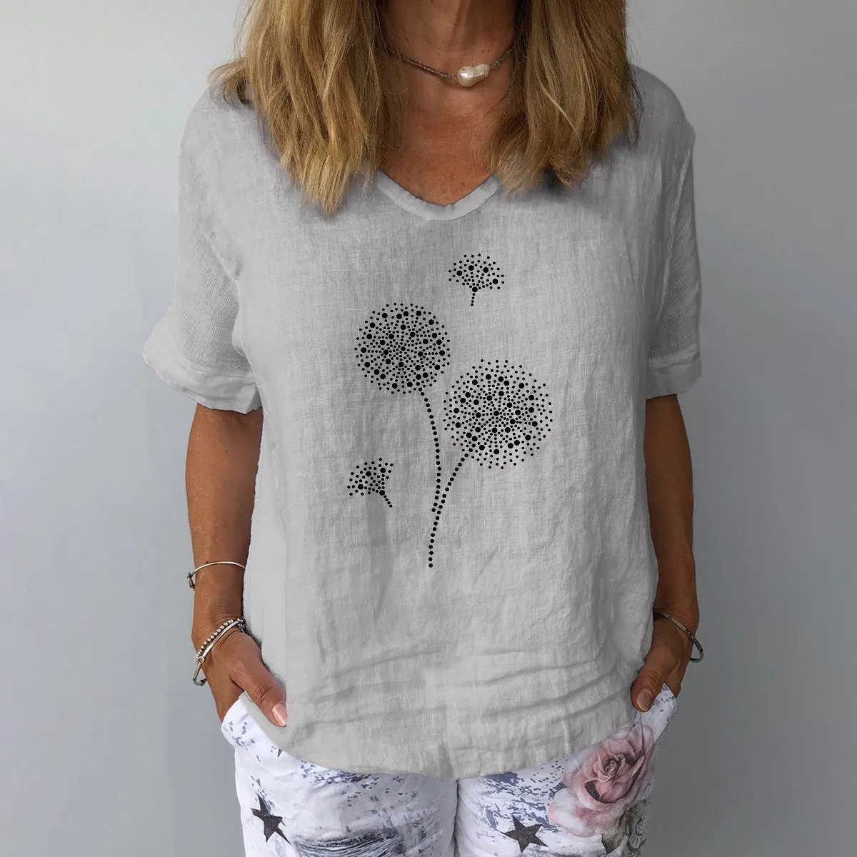 Maglietta da Donna Casual con Scollo a V a Maniche Corte in Poliestere con Stampa Grafica a Dente di Leone Patchwork Estiva