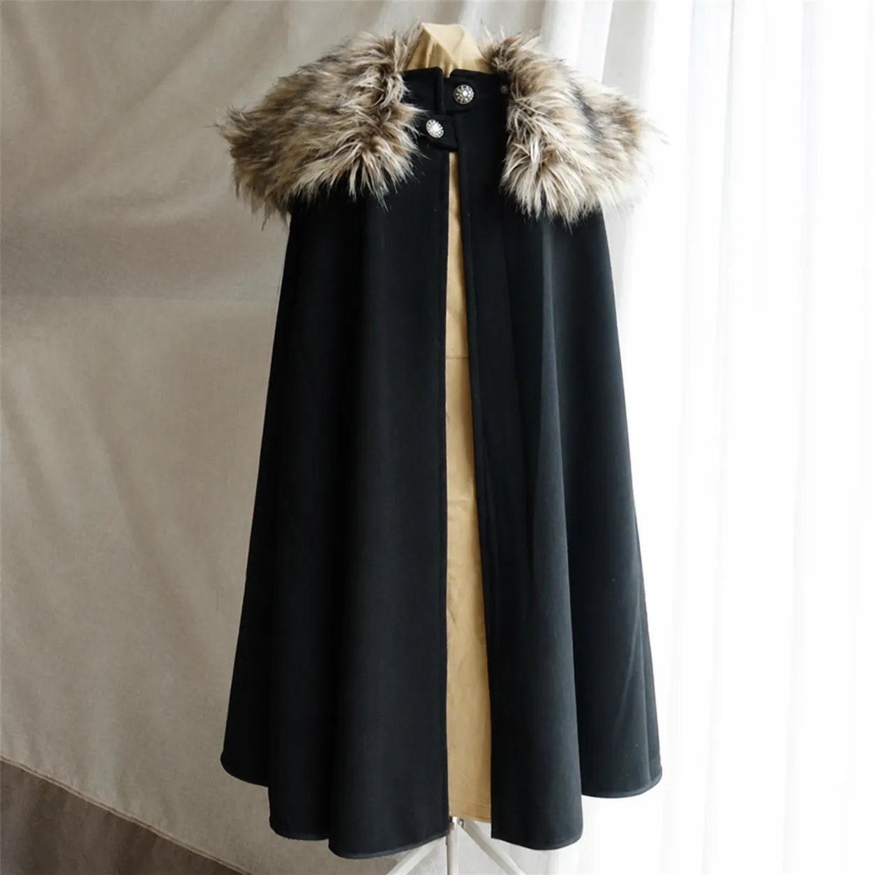 Men's Medieval Renaissance Cloak Faux Fur Collar Cotton Blend Acrylic Retro Cape For Halloween Cosplay Photography Stage Performance Top
