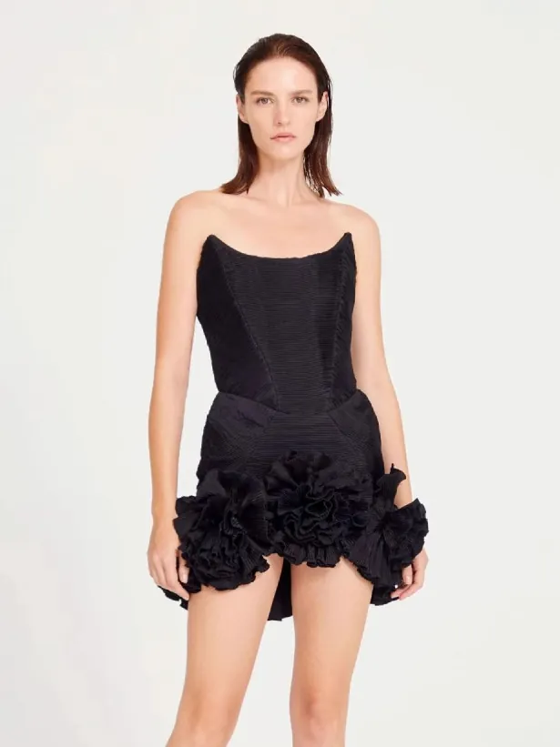 Women Sexy Black Bandage Mini Dress With 3D Flower Detail Strapless Bodycon Evening Party Birthday Club Outfit Elegant Short Dress