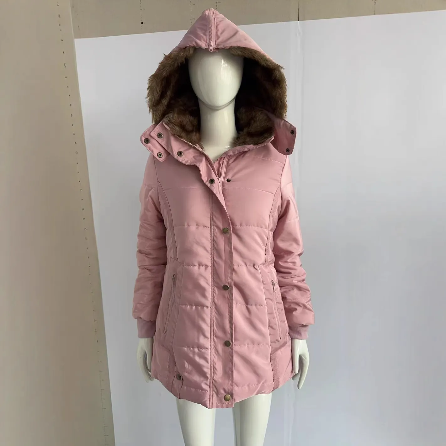 Manteau Rembourré Chaud d'Hiver pour Femmes Avec Col en Fourrure Artificielle Capuche Manches Longues Coupe Ajustée Veste Matelassée Parka Extérieur Top