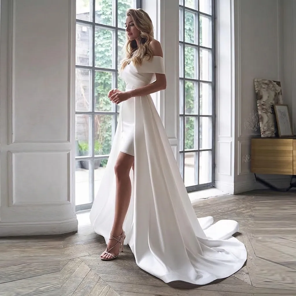 Französischer Stil Schulterfreies Satin Hochzeitskleid Für Die Braut Schlicht Elegant Hepburn Stil Schlanke Passform Weißes Verlobungskleid