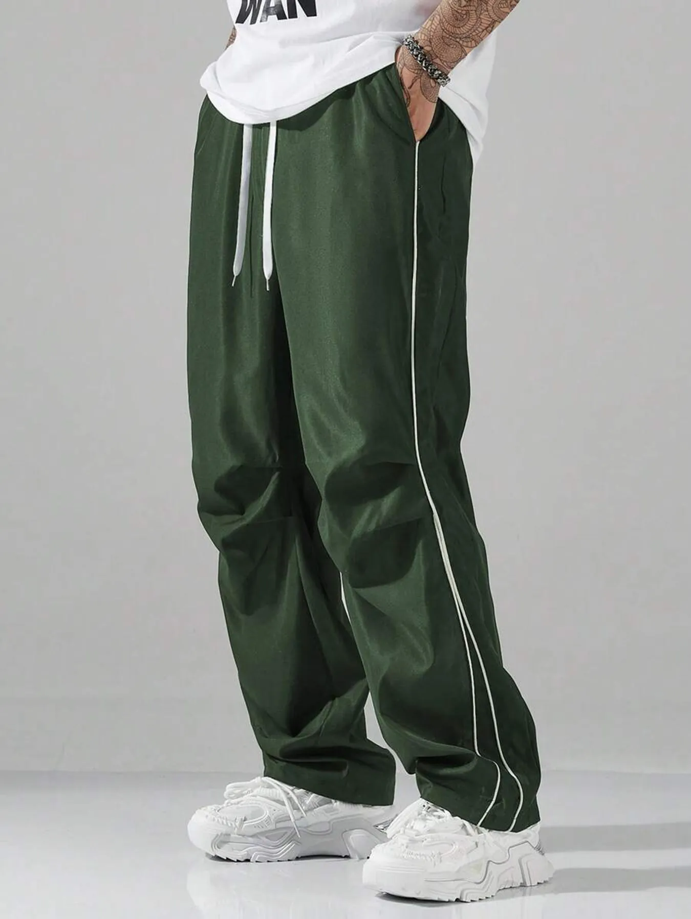 Men's High Street Parachute Pants Quick Dry Acrylic Stripe Cargo Pants Loose Baggy Casual Sport Jogger Bottoms
