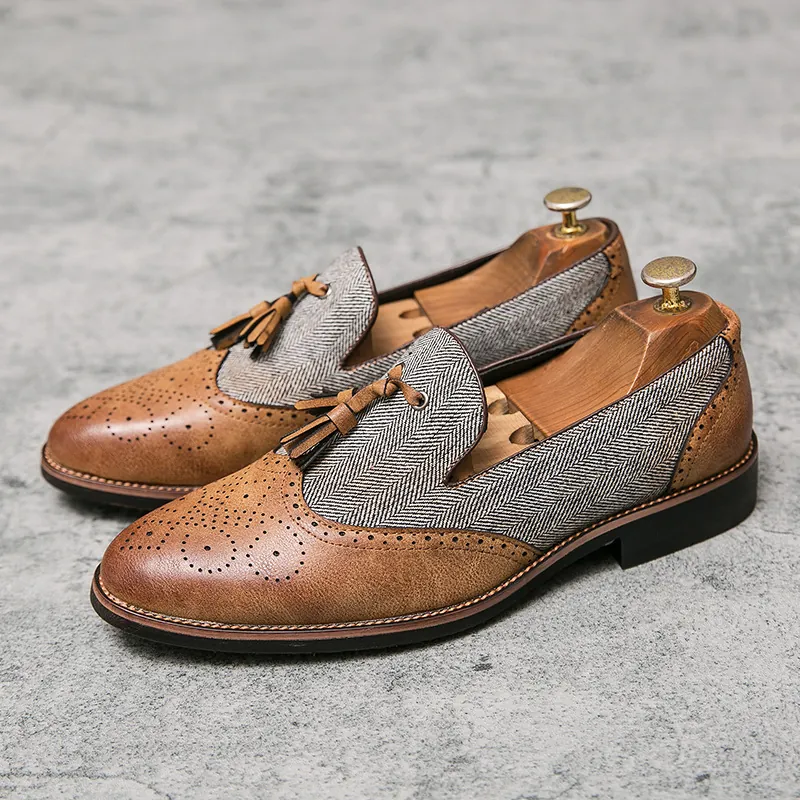 Zapatos de Hombre Business Brogue Loafers Estilo Británico Borla Cuero Artificial Textil Empalme para Boda Banquete