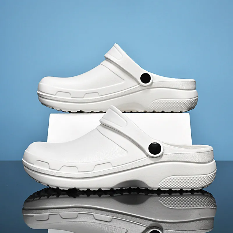 Men Waterproof Non-slip Closed Toe Clogs Lightweight EVA Sandals Rotating Heel Strap For Hospital Beach Summer Work Shoe