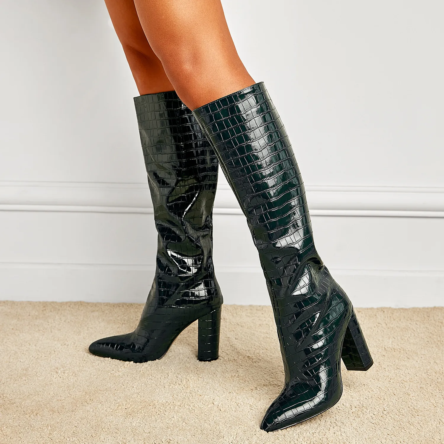 Women Western Pointed Toe Block Heel Knee High Boots Faux Crocodile Pattern PU Leather Winter Long Boots Khaki Black Apricot