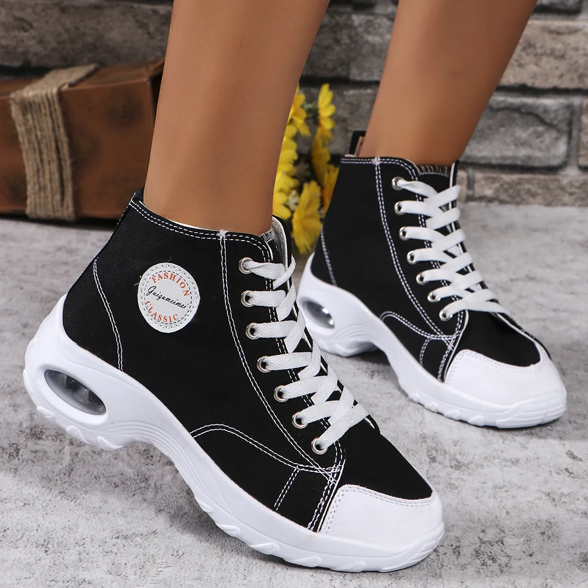 Women Fashion High Top Canvas Shoes 2025 Spring Thick Sole Air Cushion Breathable Casual Board Sneakers Solid Color Sport Shoes