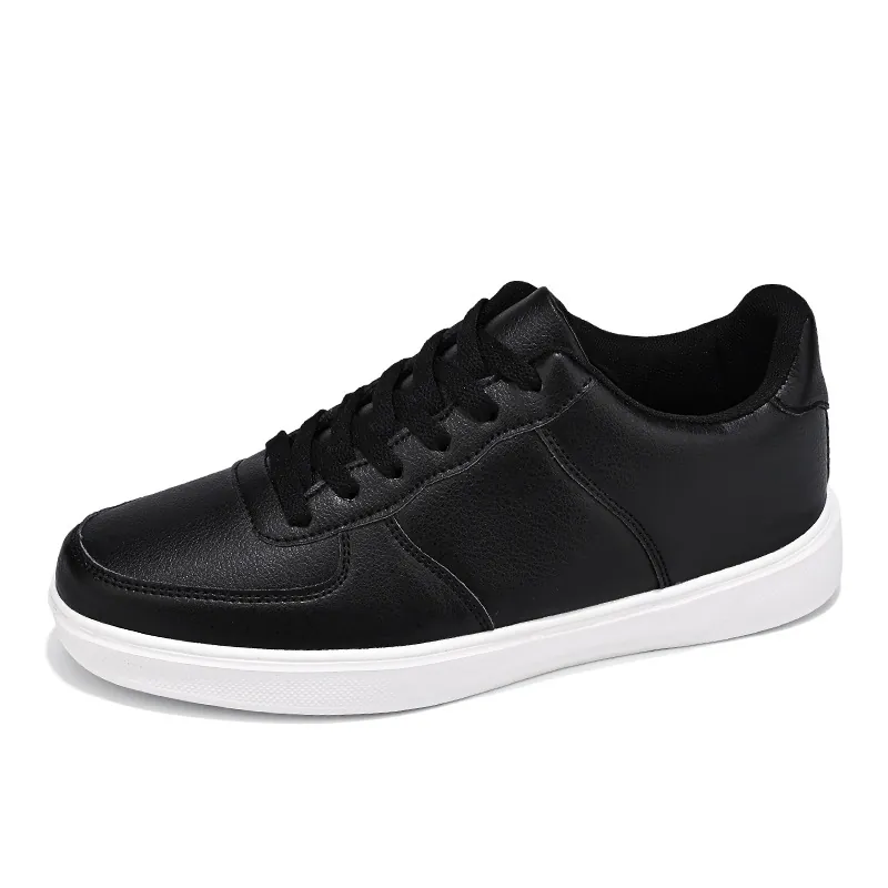 Unisex Retro Skateboard Shoes Synthetic Leather Casual White Shoes Wear Resistant Flat Sneakers For Men Women Couple