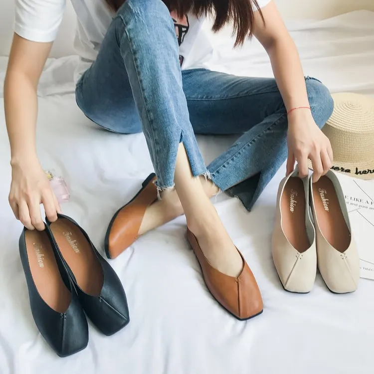 Scarpe Basse da Donna Punta Quadrata Stile Coreano Mocassini in Ecopelle Slip-on Casual Scarpe da Passeggio per Studenti