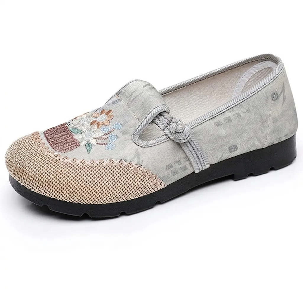 Women's Retro New Chinese Ethnic Style Embroidered Linen Shoes Comfortable Soft Sole Flat Shoes Breathable Fabric Mother Shoes