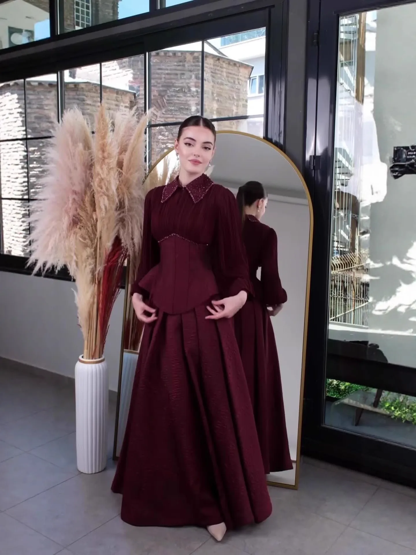Elegant Women Long Sleeve Maxi Dress High Waist Slim Fit Peter Pan Collar Woven Polyester A-Line Vintage Gown For Lady